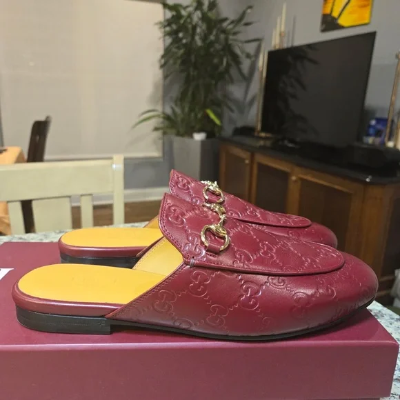 NEW Gucci Burgundy Princetown Leather Mules with Horsebit Detail Size 37.5 - Picture 4 of 12